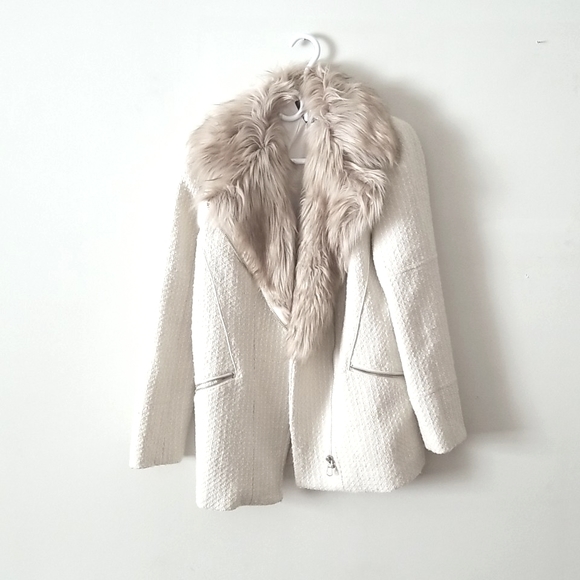 Faux Fur Trim Cream Car Coat - Picture 5 of 16